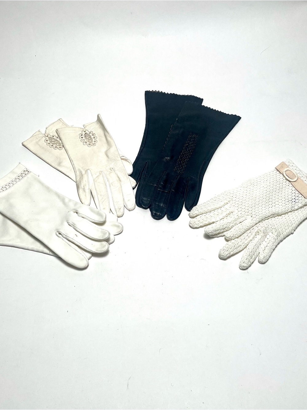Vintage Mid Century Women’s Gloves Lot 4 Pairs Black Ivory Cutout Openwork 1950s